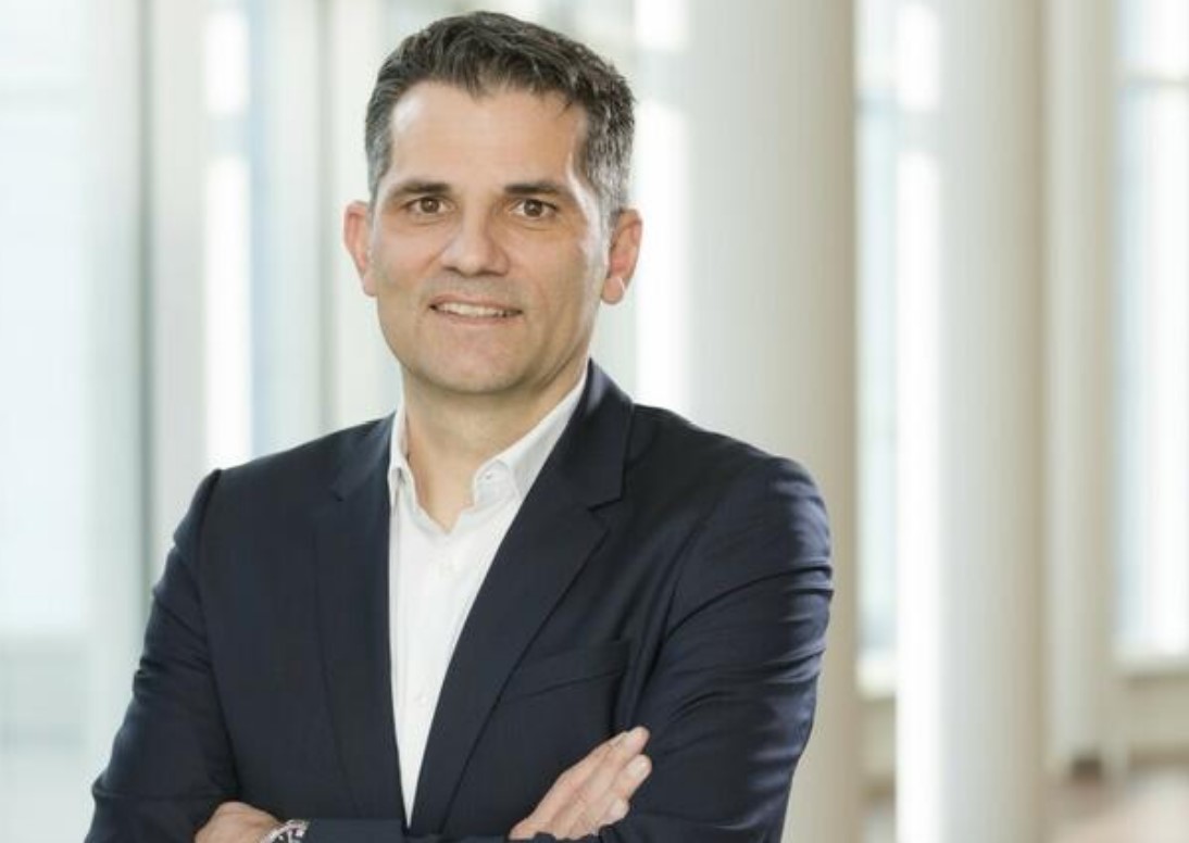 Solaris CEO Roland Folz Hands Over To Carsten Hoeltkemeyer!