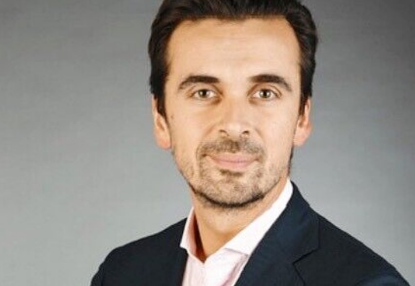 Ex-UBS Banker Wants To Become Headhunter Of Swiss FinTechs!