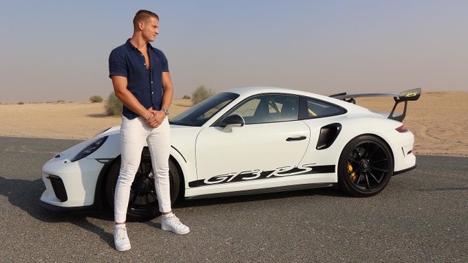 Crypto Rover Rides the Bull Market Wave into a New Sports Car!